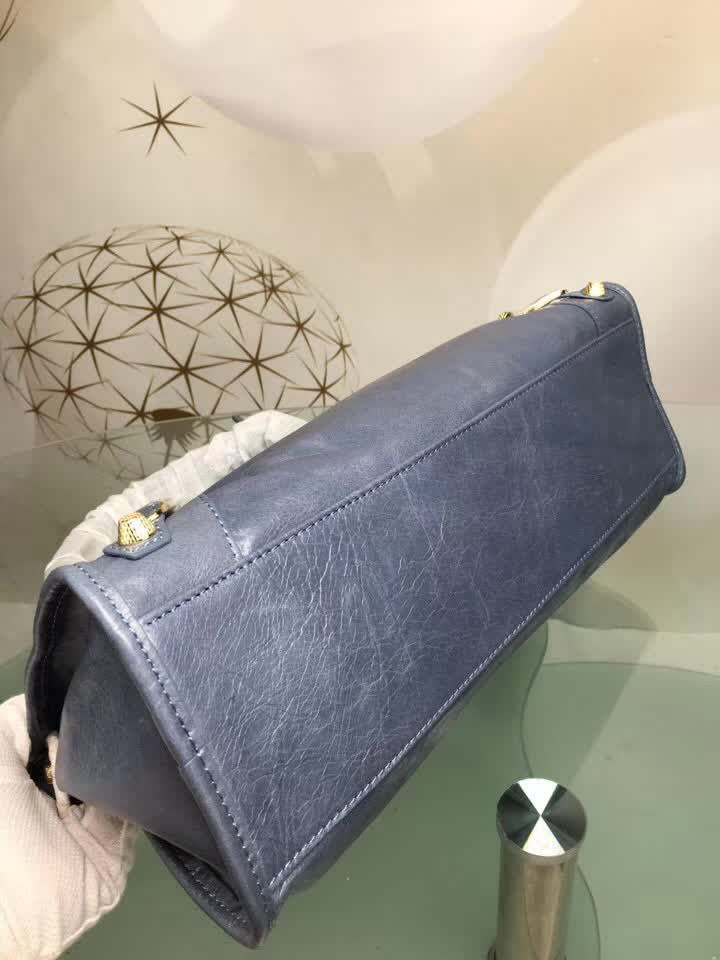 BALENCIAG巴黎世家 義大利進口 原版油蠟頭層牛皮 香皮小銀釘 時尚百搭 手提肩背斜挎包  BL1573